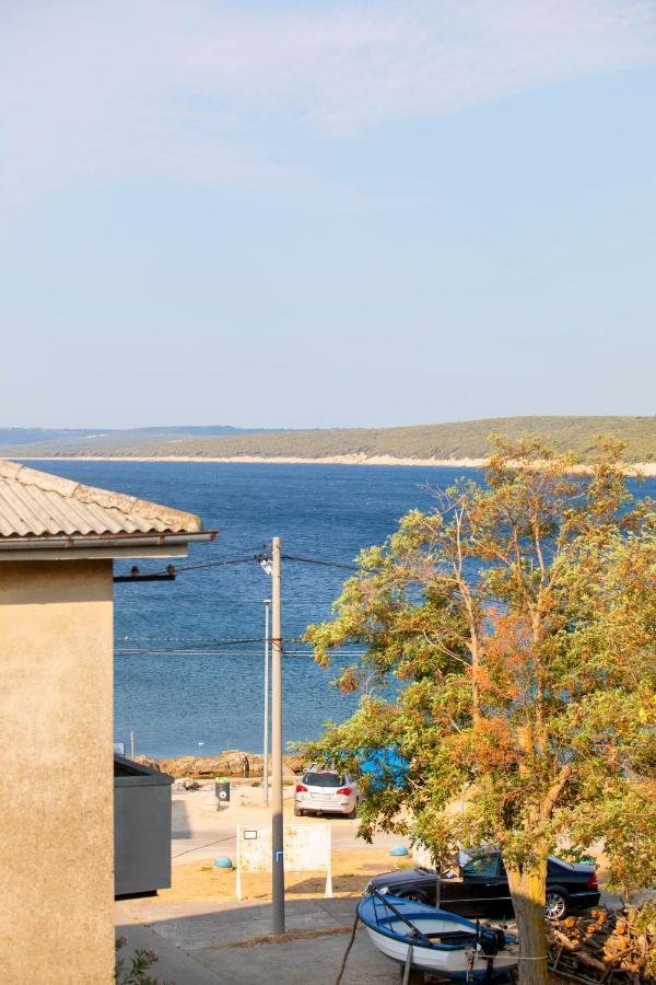 Apartman Lidija Koromačno Exterior foto